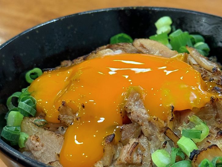 炙りチャーシュー丼２